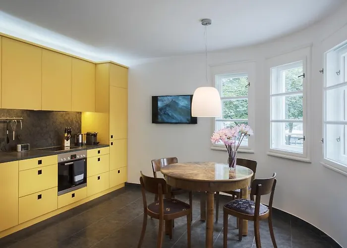 شقة ام هوفغارتين